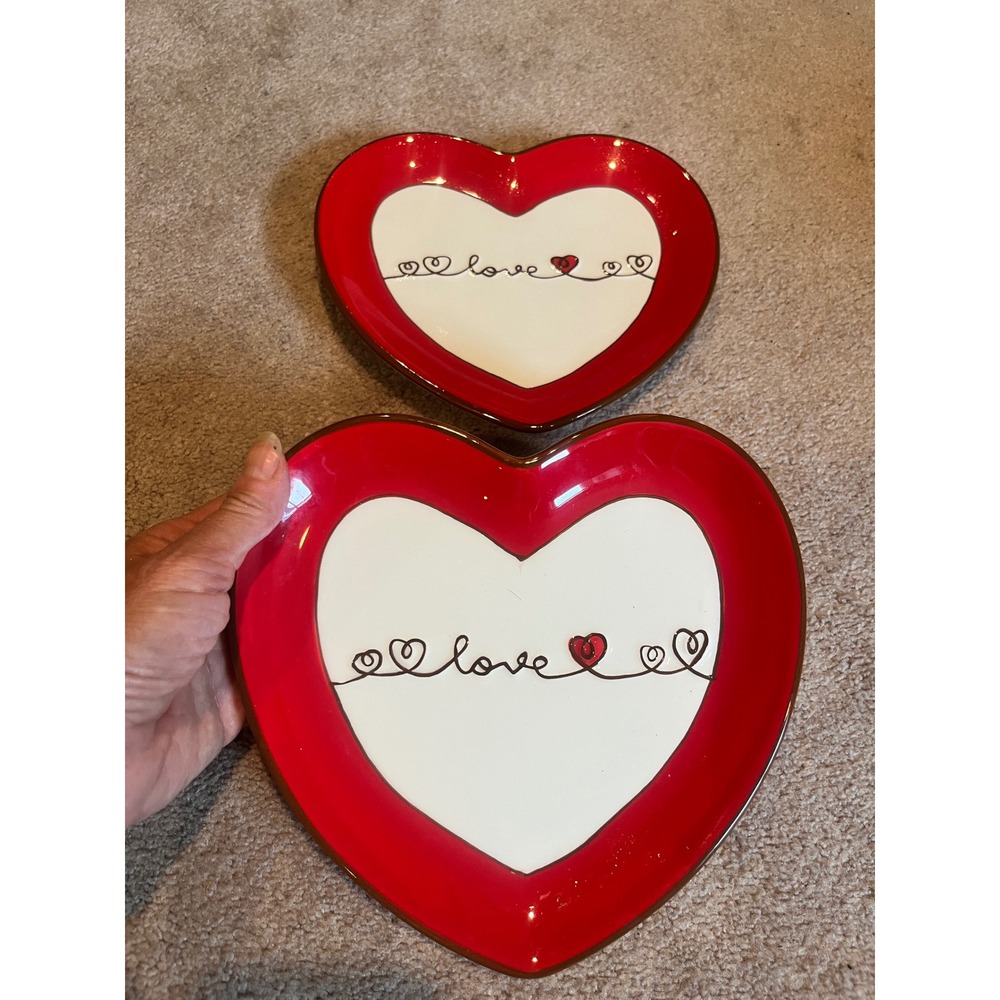 Valentine's 08 Heart Shaped Plates Set of 2 Red White Love Ceramic